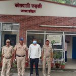 रुड़की: रुड़की नगर निगम के कर्मचारी से वीडियो के बदले 20 लाख की मांग करने वाला पत्रकार विकास कुमार खरे 50हजार लेते हुए गिरफ्तार !!