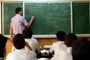  शिक्षकों की सेवानिवृत्ति आयु 62 वर्ष करने की मांग, सीएम को भेजा गया ज्ञापन