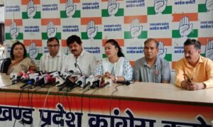 देहरादून में हुई युवती की हत्या पर कांग्रेस का वार, कानून व्यवस्था को बताया ध्वस्त 