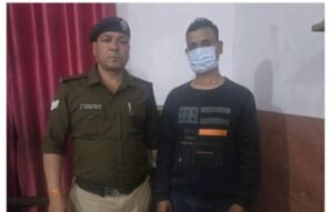 देहरादून में सोशल मीडिया विवाद के बाद हंगामा, चापड़ लहराने का आरोप; आरोपी गिरफ्तार