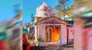 बीकेटीसी की लापरवाही, तीन साल से खंडहर बना सीता माता मंदिर,ग्रामीणों में आक्रोश