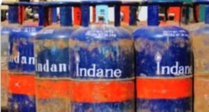 देहरादून में रसोई गैस आपूर्ति प्रभावित, दो दिन का बैकलॉग; कमर्शियल सिलिंडरों की सप्लाई पर अस्थायी रोक