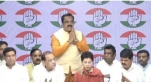 उत्तराखंड राजनीति में बड़ा फेरबदल, कई नेता कांग्रेस में शामिल