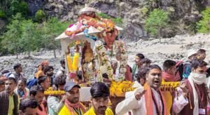 गौरीकुंड पहुंची बाबा केदार की पंचमुखी डोली, 22 अप्रैल सुबह 8 बजे खुलेंगे कपाट