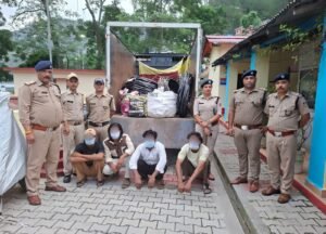 चमोली कर्णप्रयाग र्विद्युत लाइन निर्माण सामग्री चोरी करने वालों पर  पुलिस की बड़ी कार्रवाई