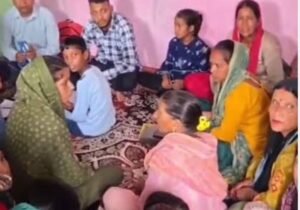 टिहरी: जाखणीधार के कैथोली गांव में धर्म परिवर्तन का आरोप, ग्रामीणों ने किया विरोध