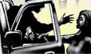 सहस्रधारा रोड पर महिला के अपहरण का प्रयास, काले रंग की स्विफ्ट सवारों ने कार में खींचने की कोशिश
