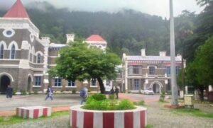 पुरानी पेंशन योजना को लेकर हाईकोर्ट का आदेश, DM देहरादून को दो माह में निर्णय लेने के निर्देश