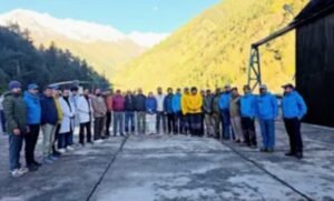 उत्तरकाशी में हेली रेस्क्यू अभियान आज होगा फिर शुरू, 96 पर्वतारोही-ट्रेकर्स की वापसी बाकी