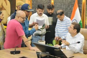 समाधान दिवस में 102 शिकायतें दर्ज, निवेश व नौकरी के नाम पर ठगी के मामले भी आए सामने