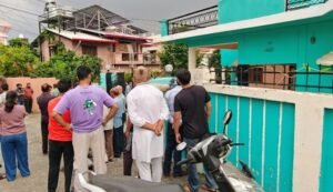 देहरादून में दिनदहाड़े तीन हत्याओं से हड़कंप, लूट के विरोध पर वारदात का आरोप