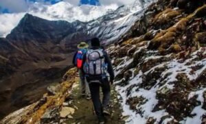 उत्तराखंड में भारी बारिश-बर्फबारी के बाद सभी ट्रैक रूट बंद, गौमुख-तपोवन और केदारताल पर भी रोक