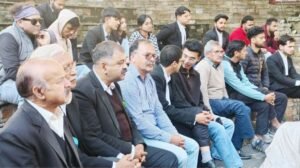 नैनीताल में ज्ञानेश कुमार और दुष्यंत गौतम के खिलाफ सड़कों पर उतरे वकील, वोट चोरी, भ्रष्टाचार, महंगाई पर नारेबाजी