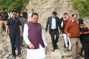 मुख्यमंत्री धामी ने किया अमृतपुर बायपास का निरीक्षण, कैंची धाम और नैनीताल जाने वालों को मिलेगी जाम से राहत